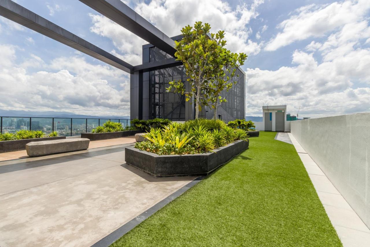 Continew Residensi By Airhost Aparthotel Куала Лумпур Екстериор снимка